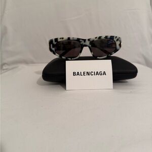 Balenciaga Monochrome Pattern Sunglasses